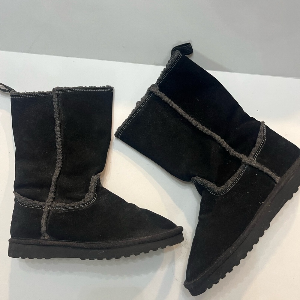 AMERICAN EAGLE winter suede boots Sherpa lined size 9